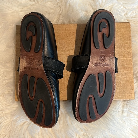 Gentle Souls Mary Jane Leather Flats - Picture 5 of 9